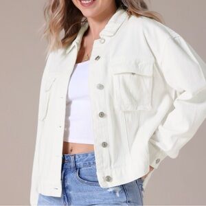 NWT CiMuk Women’s Oversized White Denim Jean Jacket size SMALL